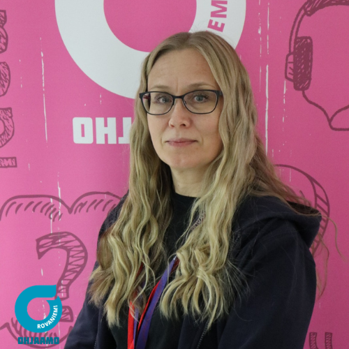 Nina Minkkinen kuva.